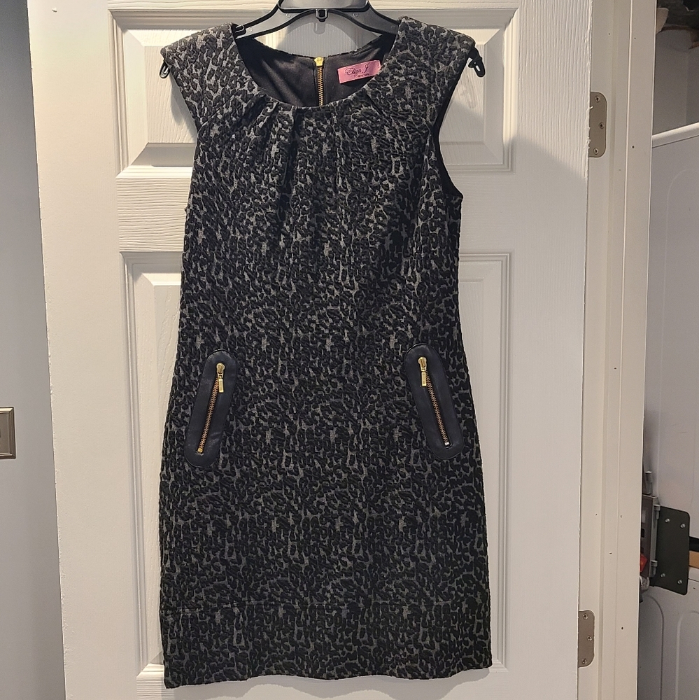 Eliza J dress size 8